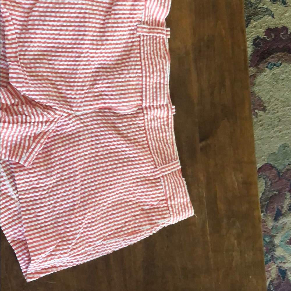 Shorts - Picture 2 of 4